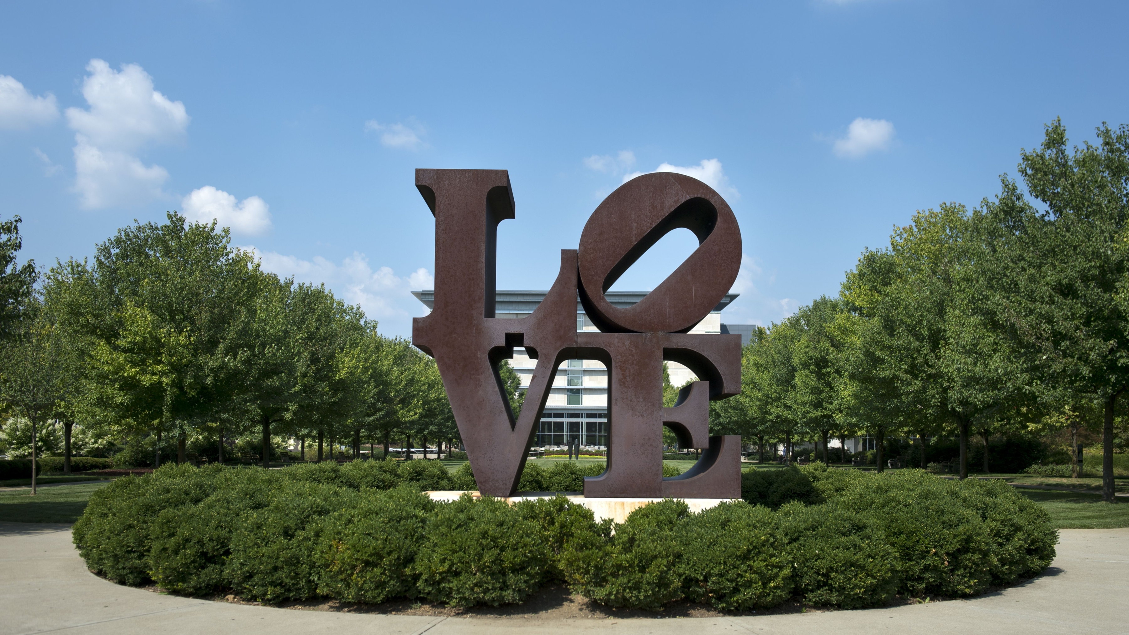 Installation view of&amp;nbsp;LOVE,&amp;nbsp;1970,&amp;nbsp;Cor-Ten steel, 144 x 144 x 72 in. (365.8 x 365.8 x 182.9 cm) at the Indianapolis Museum of Art at Newfields, Indiana. Gift of the Friends of the IMA in memory of Henry F. DeBoest (1970) (IMA75.174)