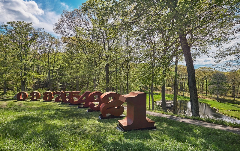 ONE Through ZERO (The Ten Numbers) (1980&ndash;2003) installed at Glass House, New Canaan, Connecticut, 2017. Photo: Courtesy of Tom Powel Imaging